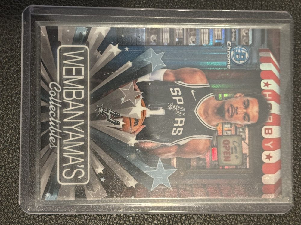 Victor Wembanyama — 2025 Bowman Chrome 'Hobby Stars' Refractor